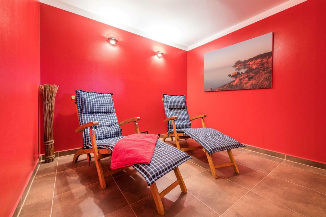 Vogelhaus Gobbin Apartment Lancken-Granitz Bagian luar foto